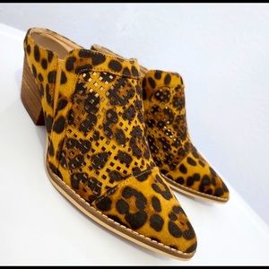 Boutique By Corkys Shoes